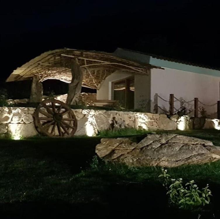 Tenuta Petra Manna ปาเลา ภายนอก รูปภาพ